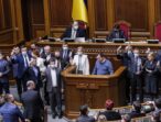 Юлія Тимошенко: Влада відкрила розпродаж землі іноземцям. Тепер захистити Україну може лише референдум