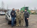 Черговий автомобіль для ЗСУ передали депутати з Одещини.