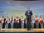 Михайло Поживанов: «Нехай у ці свята нашим дітям буде радісно!»